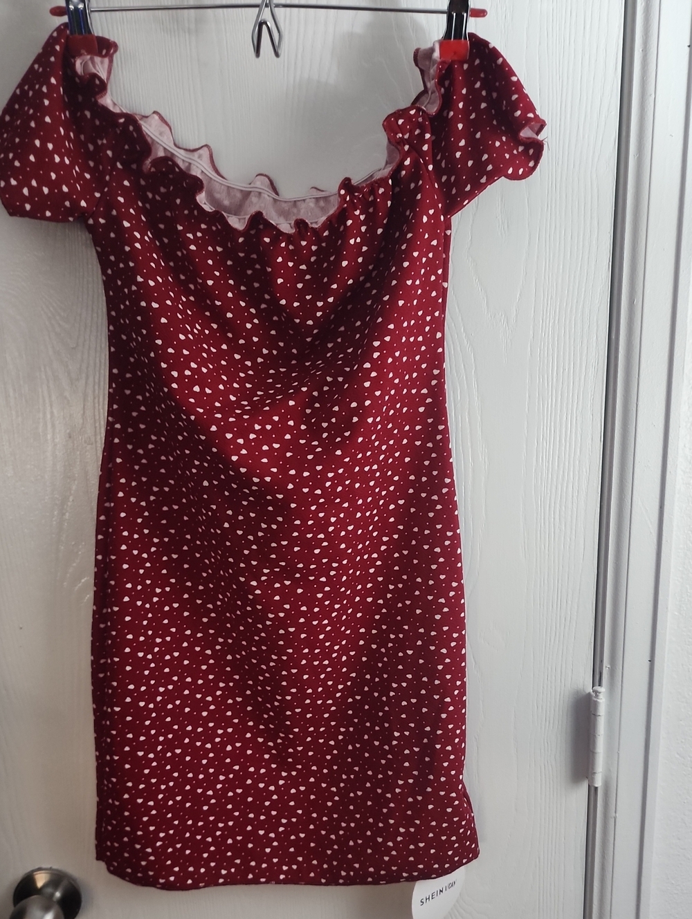 SHEIN Red One-Shoulder Ruffle Heart Print Dress